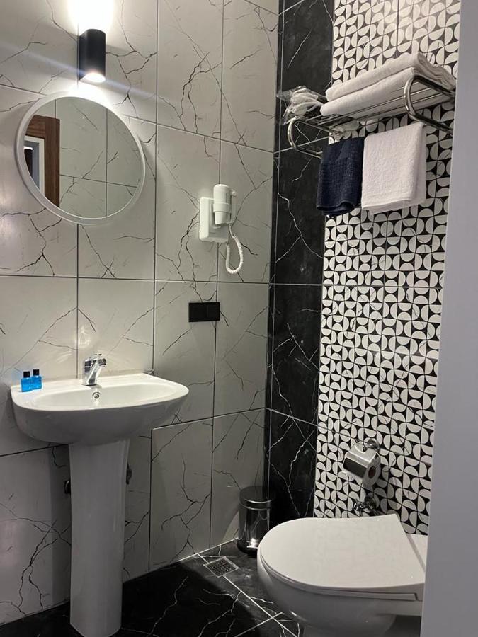 Tuzla Suite Otel Provincia di Provincia di Istanbul Esterno foto