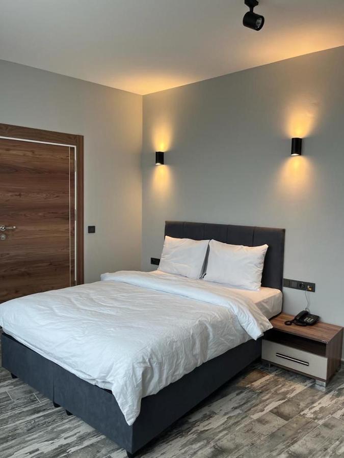 Tuzla Suite Otel Provincia di Provincia di Istanbul Esterno foto